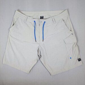 Oakley Hybrid flat front short men's size 40 beige colour surfer board short